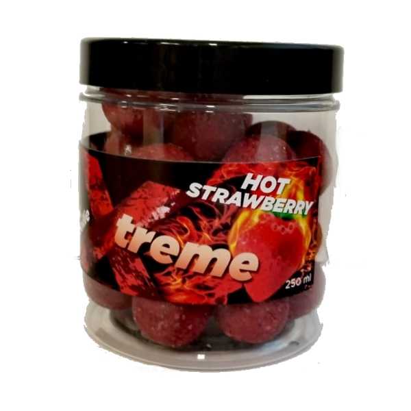 Xtreme chytací boilie HOT STRAWBERRY